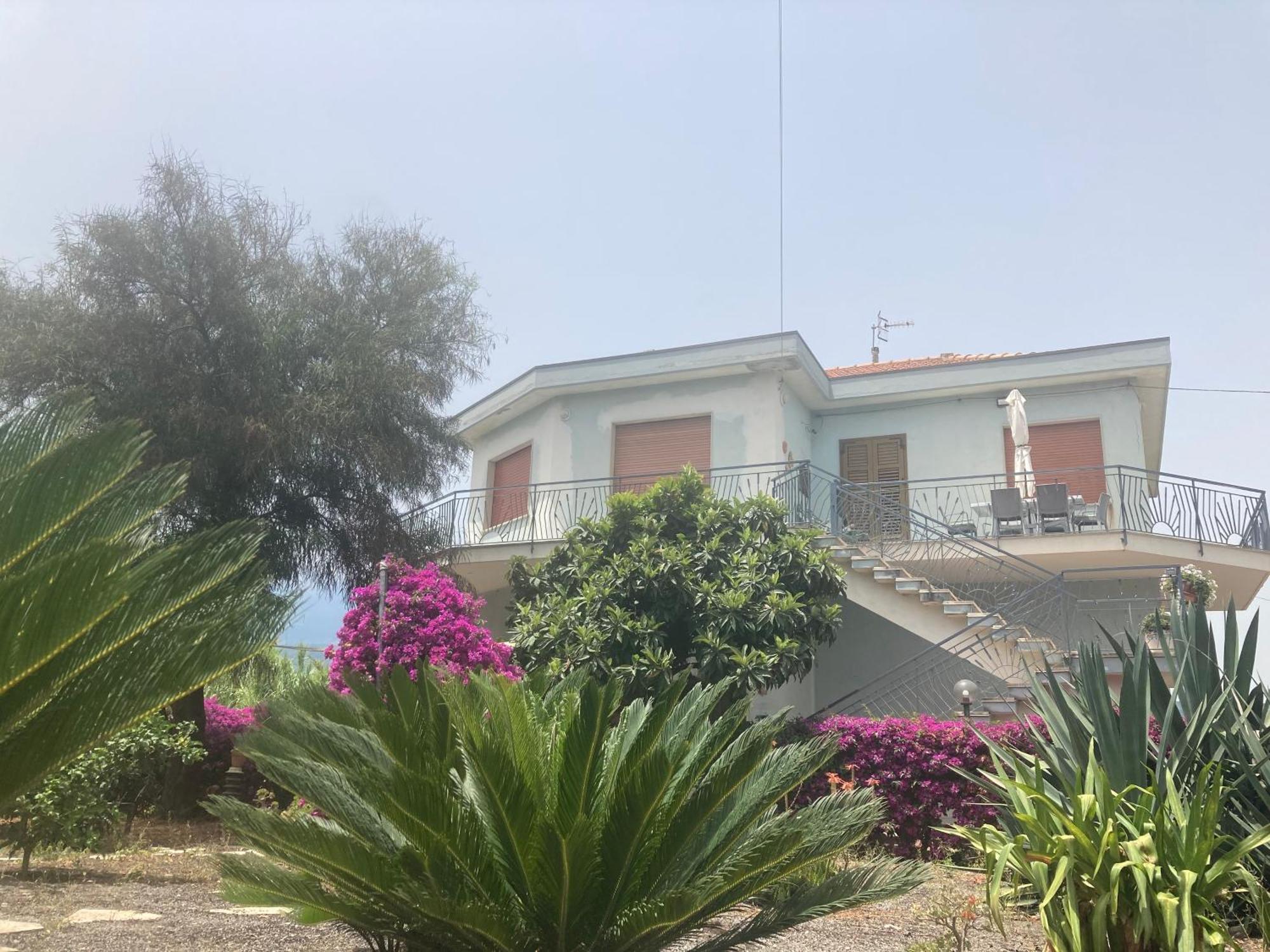 Villa Con Piscina Esclusiva Vista Etna Маскалі Екстер'єр фото